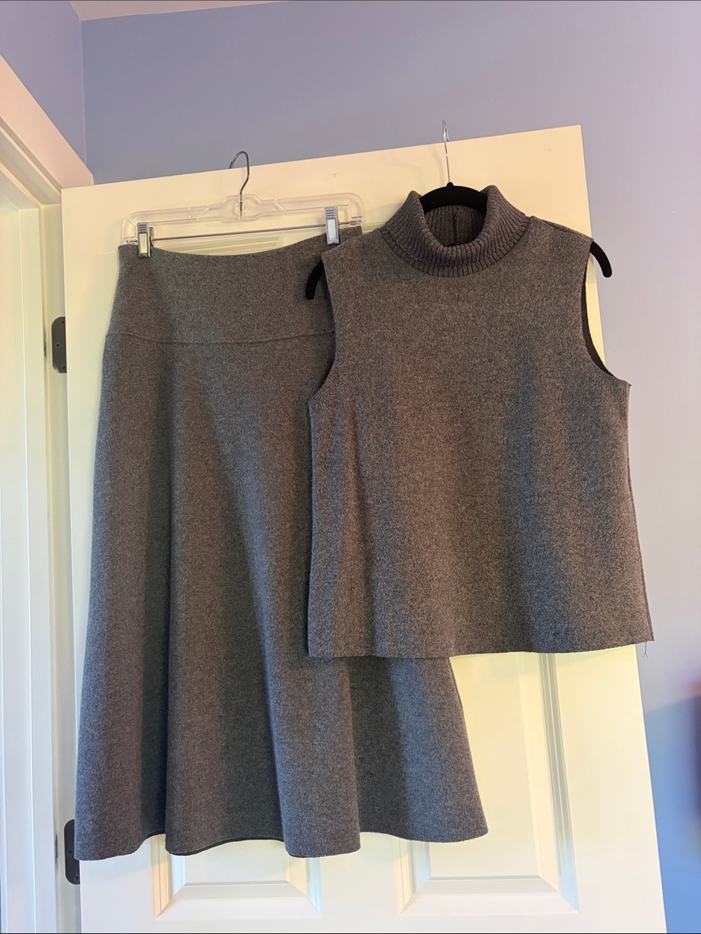 2-piece Zara Gray Women's Knit Skirt and Sleeveless Turtleneck Set